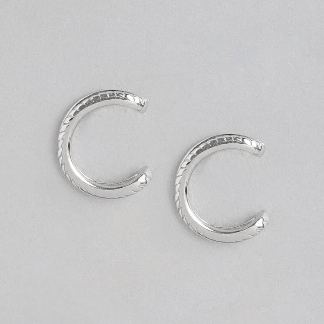 Sleek and Chic Rhodium Plated 925 Sterling Silver Earcuff