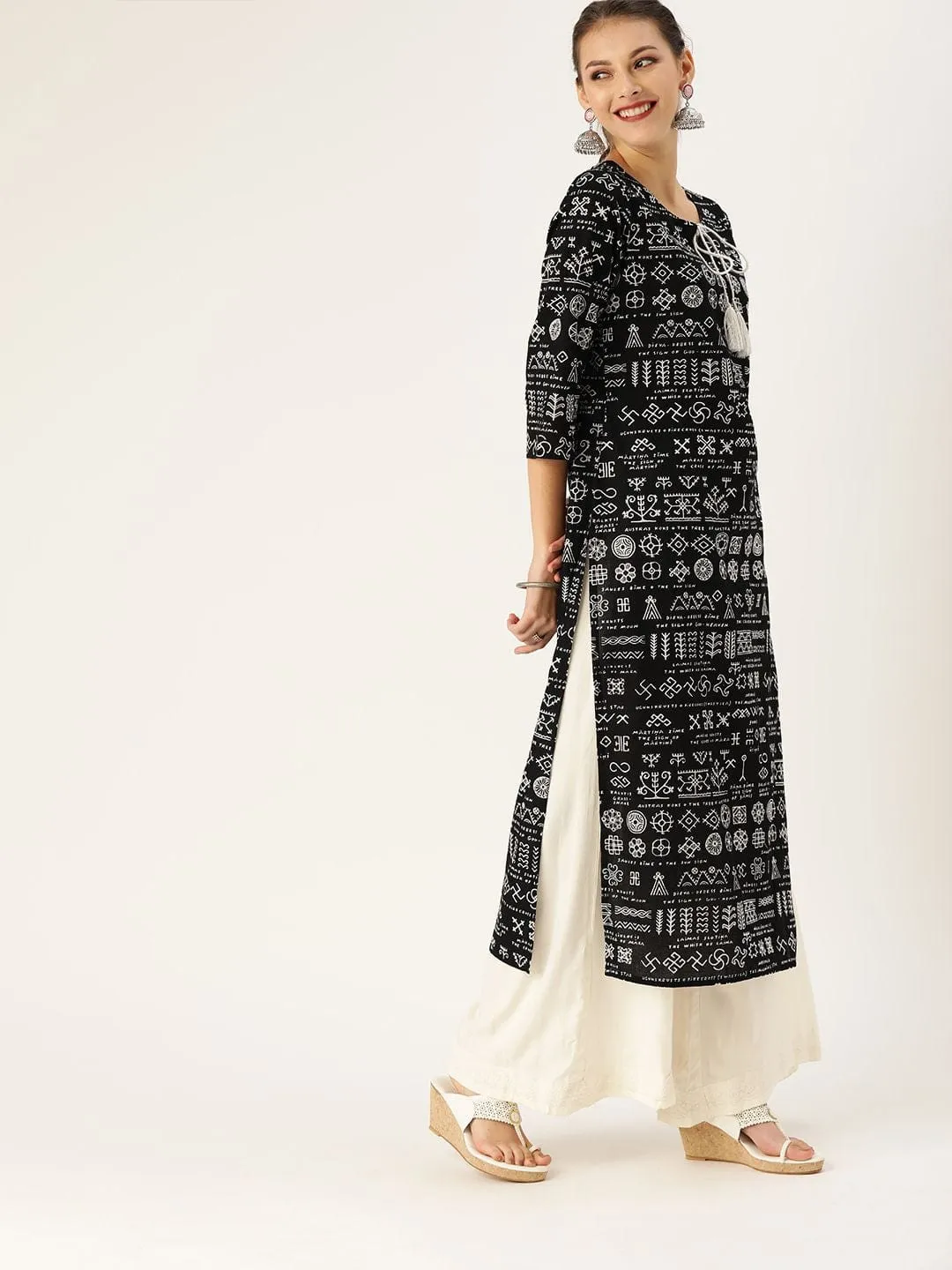 Women Black & White Printed Straight Kurta